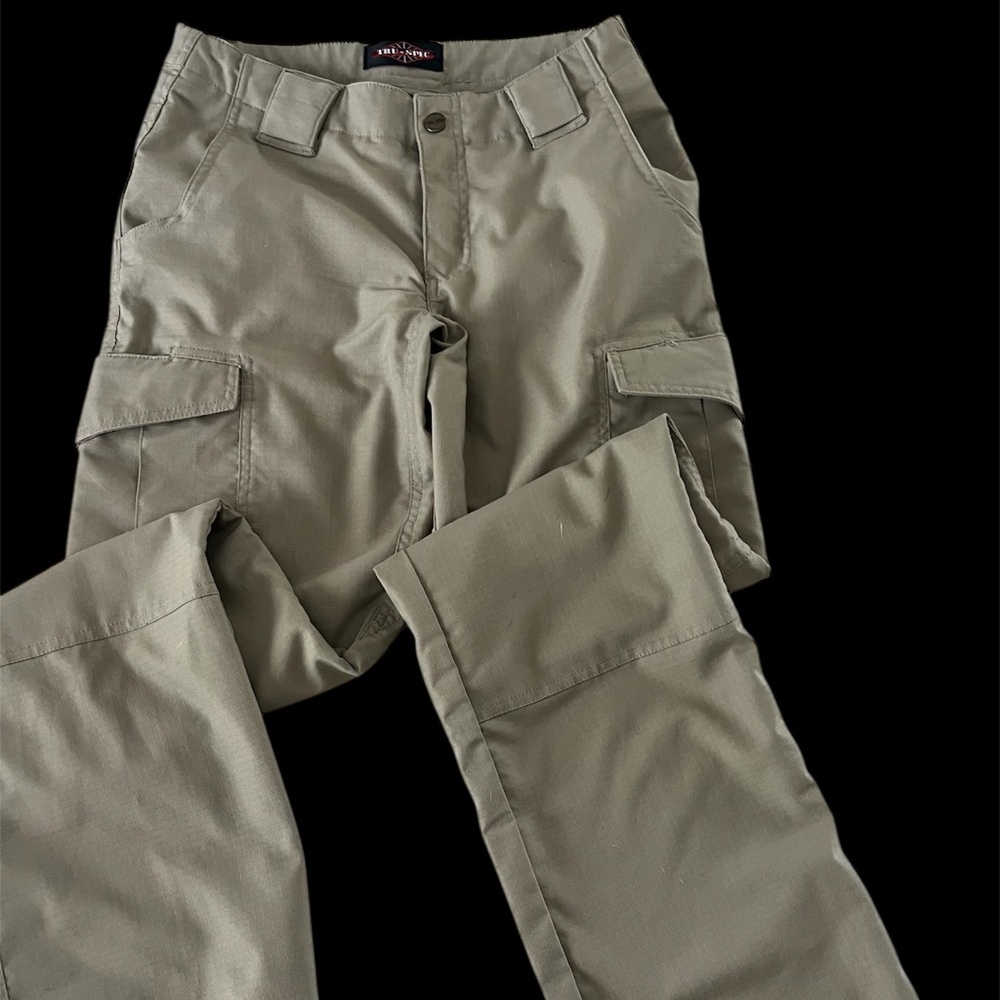 Tru Spec Tactical Pants Women’s EUC Size 0 Khaki Unhemmed